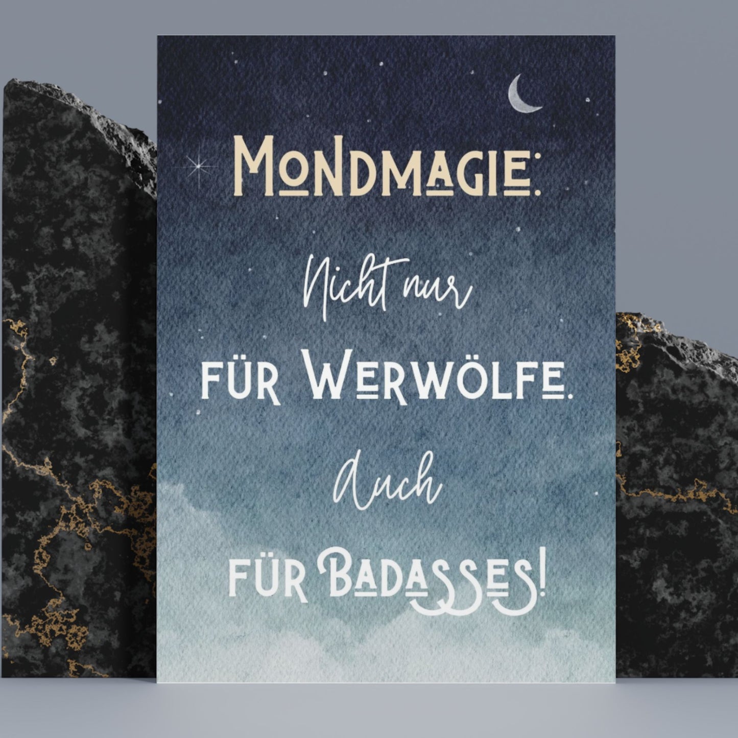 Postkarte "Mondmagie: Nicht nur für Werwölfe. Auch für Badasses!" - Coole Postkarten Spruch Lustig