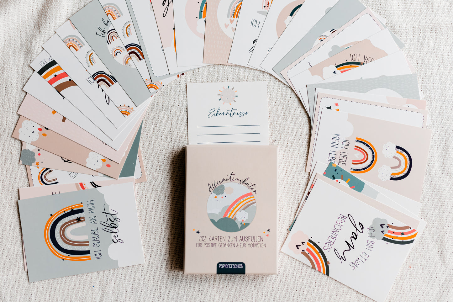 Affirmationskarten für Kinder - 32 liebevoll gestaltete Karten - Süße Regenbogen Illustrationen & wundervolle Affirmationen für Kids